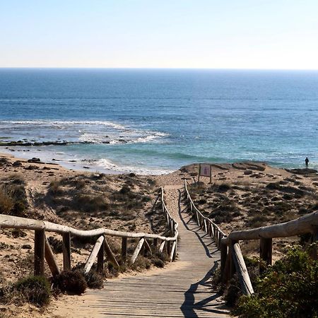אלבופיירה Beautiful Vila Rafaella, Walk Distance To Beaches מראה חיצוני תמונה