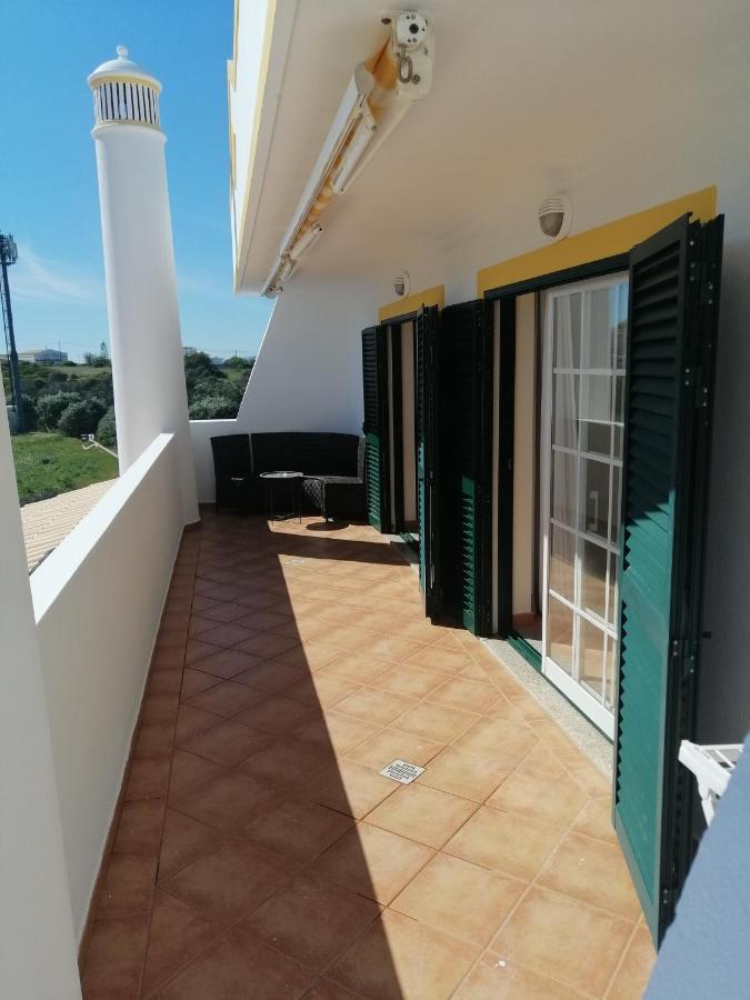 אלבופיירה Beautiful Vila Rafaella, Walk Distance To Beaches מראה חיצוני תמונה