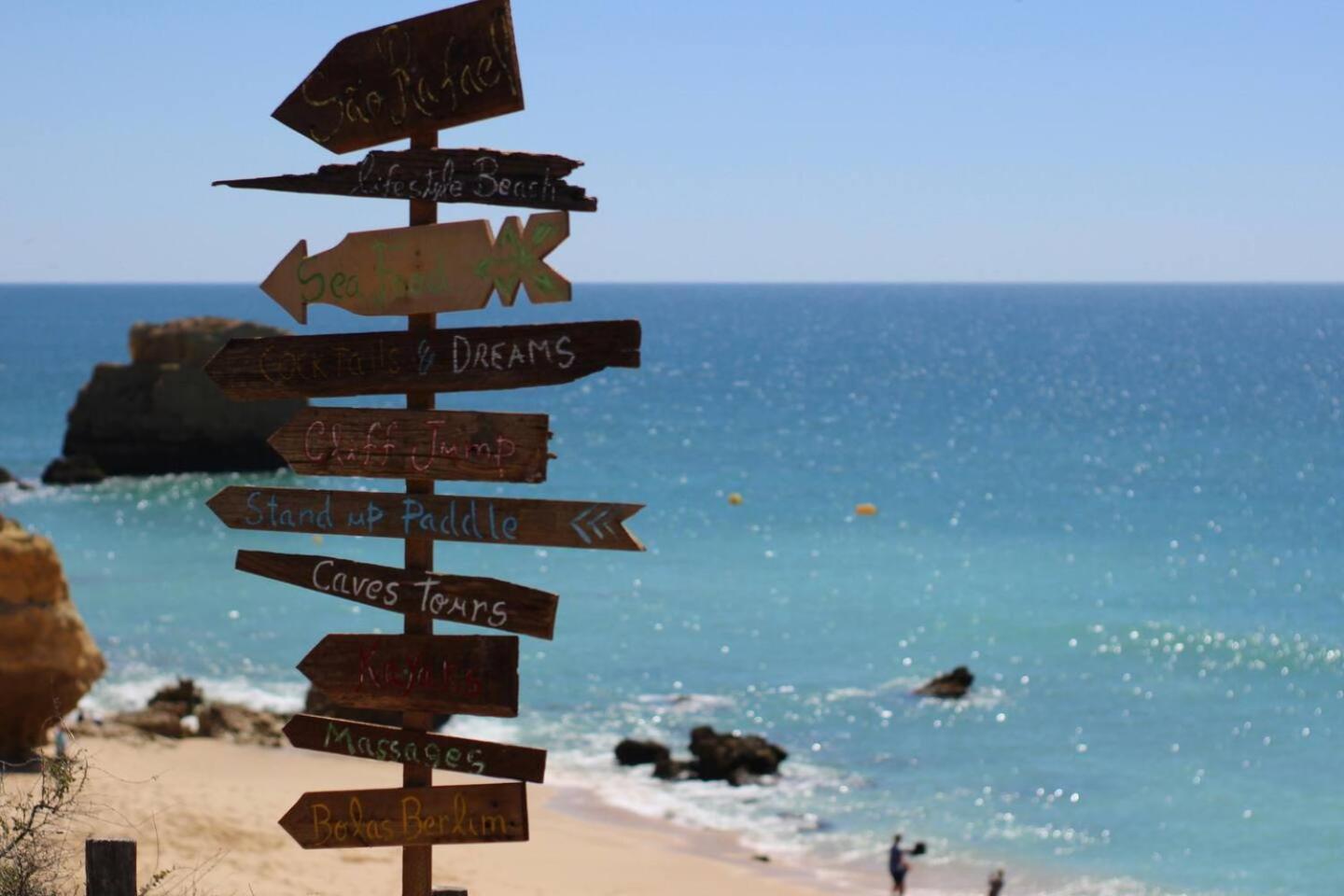אלבופיירה Beautiful Vila Rafaella, Walk Distance To Beaches מראה חיצוני תמונה
