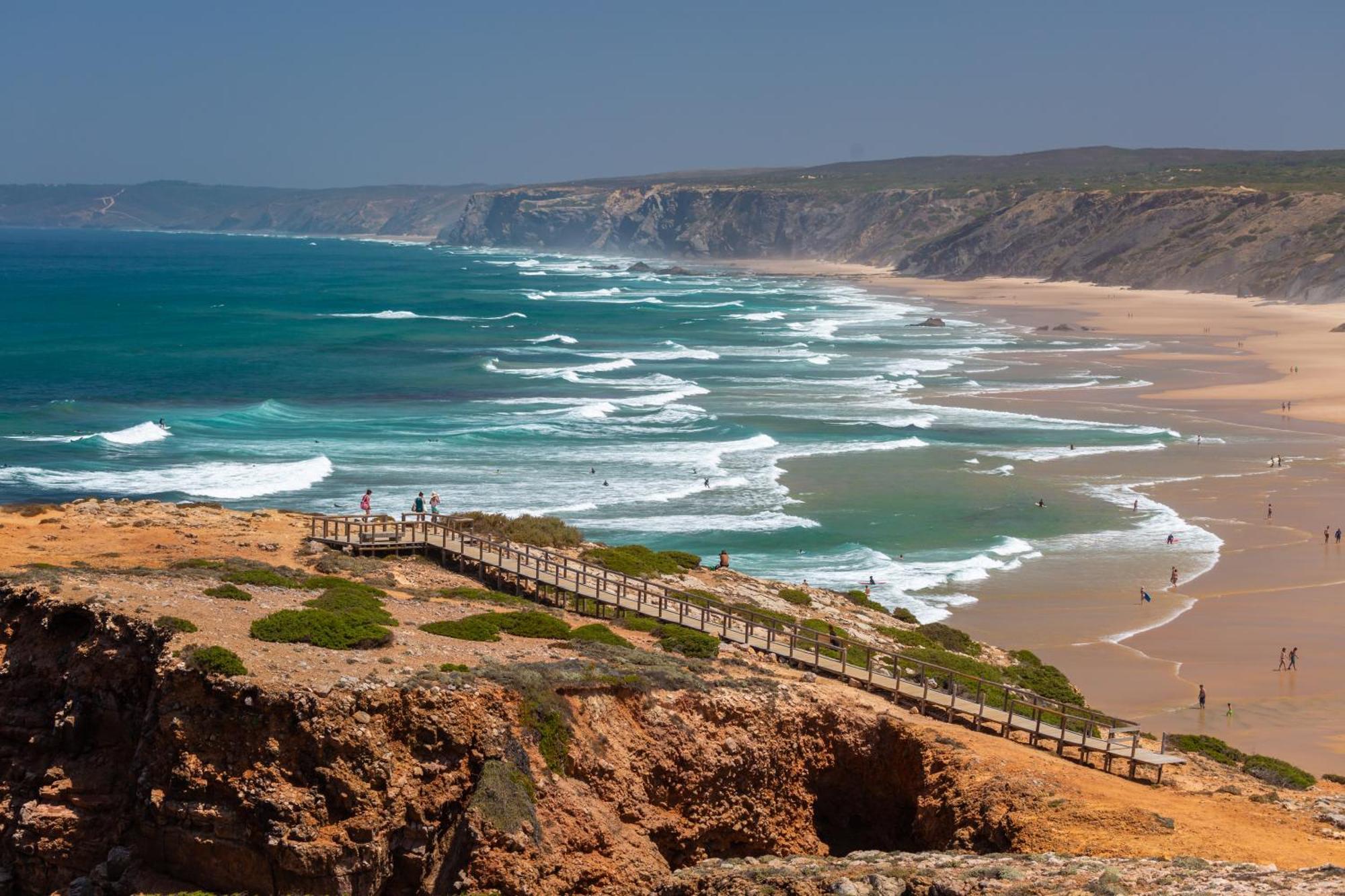 אלבופיירה Beautiful Vila Rafaella, Walk Distance To Beaches מראה חיצוני תמונה